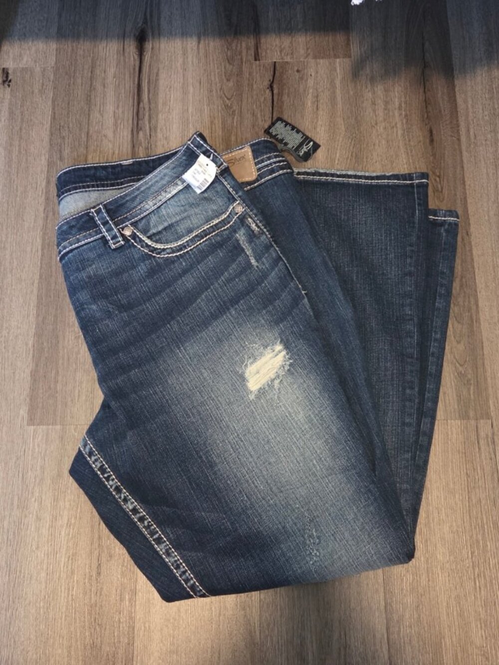 Silver Jeans Co. Pioneer | Women’s 24/L31 | Mid‑Rise Straight Bootcut
